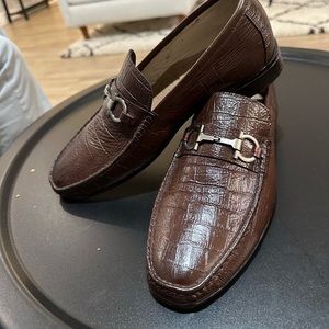 Real leather dress shoes .